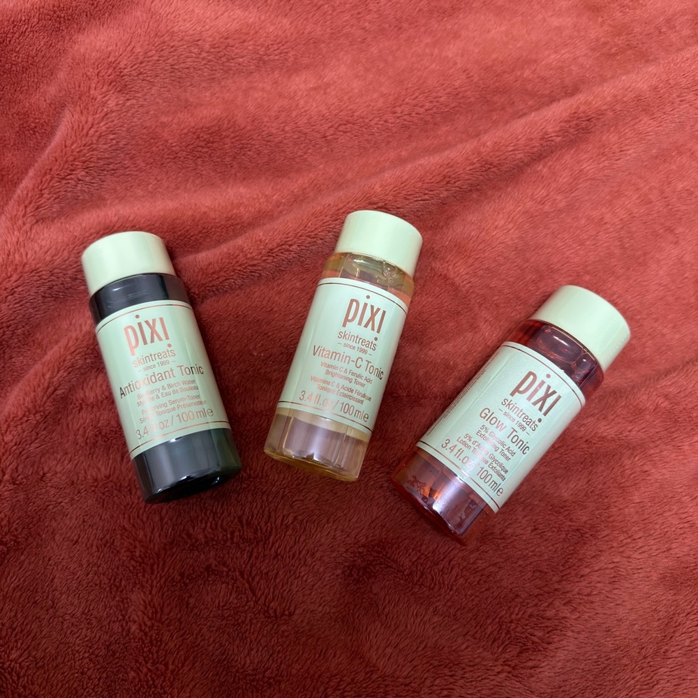 Pixi Skintreats Tonic Set